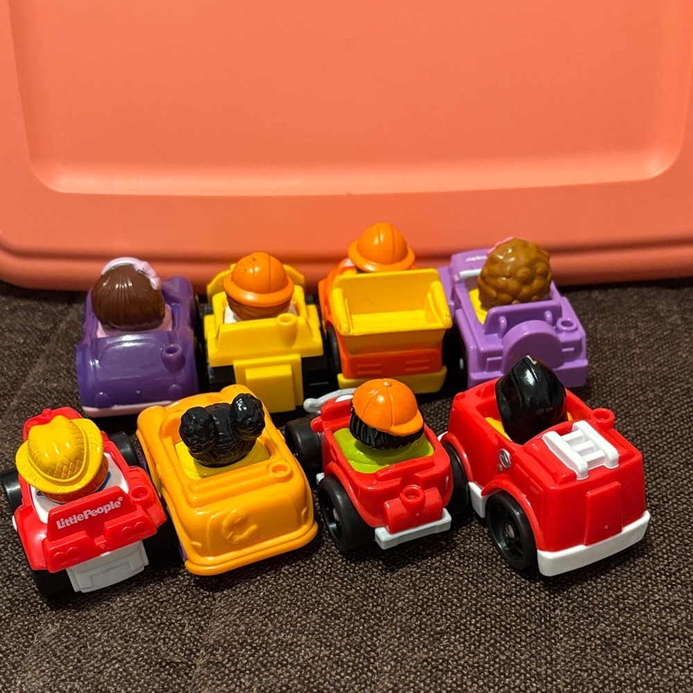 8 Little People toy cars set 2009 2010 2013 city life jobs and townsfolk - Picture 2 of 4